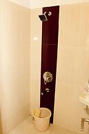 Hotel Crown Palace