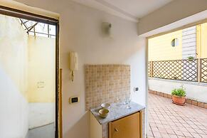 Casa al Rettifilo con Terrazzo by Wonderful Italy