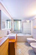 Casa al Rettifilo con Terrazzo by Wonderful Italy