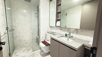 Eaton Residence KLCC by Royal