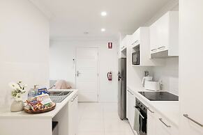 Smart Suites Self Check-in Apartments - 16 Freney