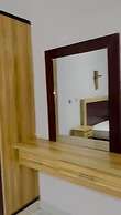 TOURACO SUITE HOTEL BUSINESS