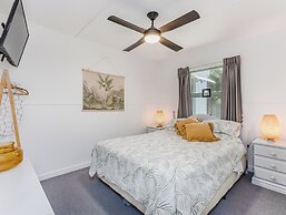 Cozy Pet Friendly Beach House