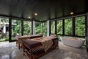 Unagi Mas Villas by Emana