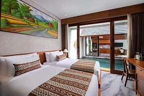 Unagi Mas Villas by Emana