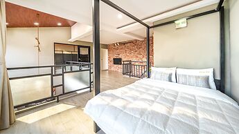 Namhae Aria Spa Pension