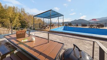 Namhae Aria Spa Pension