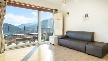 Namhae Aria Spa Pension