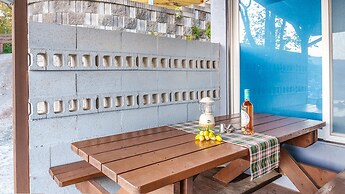 Namhae Aria Spa Pension