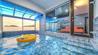 Namhae Aria Spa Pension