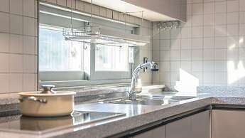 Goseong Hoostay Caravan Pension