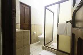 Js -14b 6 Bedroom Home