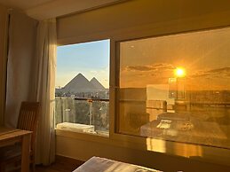 Rosetta Pyramids Inn