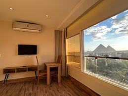 Rosetta Pyramids Inn