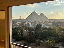 Rosetta Pyramids Inn