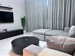 2 Bedroom Flat Beachfront Palm Jumeirah