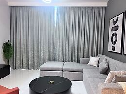 2 Bedroom Flat Beachfront Palm Jumeirah