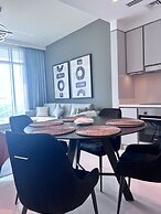 2 Bedroom Flat Beachfront Palm Jumeirah