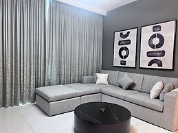 2 Bedroom Flat Beachfront Palm Jumeirah