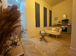Headrow Apartments The Lounge