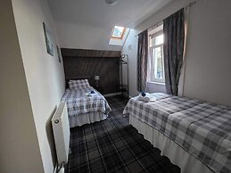 Highland Haven Apartment Sleeps 8