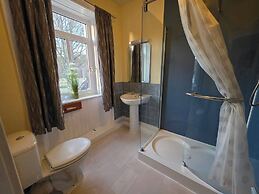 Highland Haven Apartment Sleeps 8