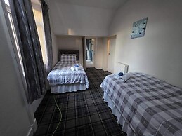 Highland Haven Apartment Sleeps 8