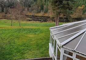 Highland Haven Apartment Sleeps 8