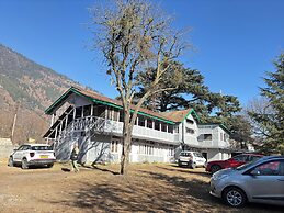 Castleton Casa
