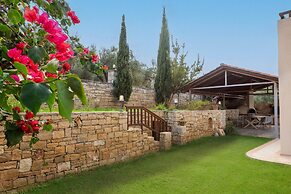 Villa Korini With Swimming Pool