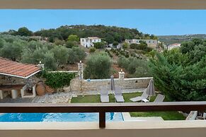 Villa Korini With Swimming Pool