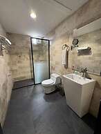 Alufq Hotel Suites