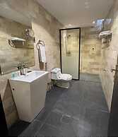 Alufq Hotel Suites