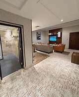 Alufq Hotel Suites