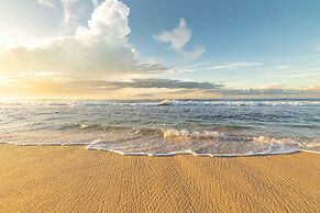 The Beach Talpe