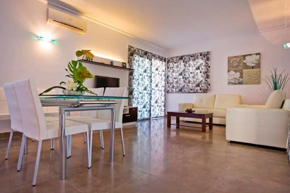 Stylish Villa by Playas de Muro
