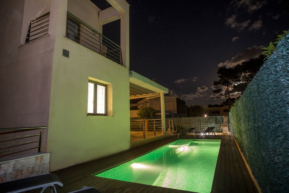 Stylish Villa by Playas de Muro