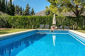 Villa in Pollensa With Private Pool