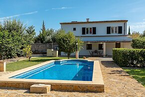 Villa in Pollensa With Private Pool
