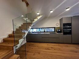 Villa in Cerny Dul 800 m From ski Resort