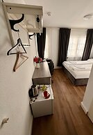 HOTEL HECHT