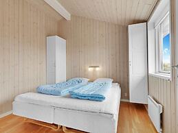 5 Star Holiday Home in Lokken