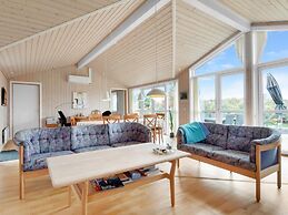 5 Star Holiday Home in Lokken