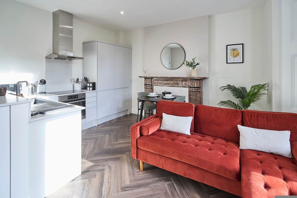 Host Stay Apartment 2 Upton House