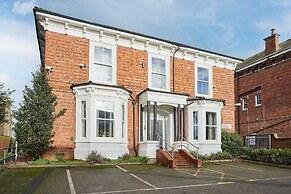 Host Stay Apartment 4 Upton House