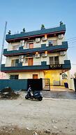 Stay 10 Parallel Apartment Hotel