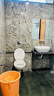 Stay 10 Parallel Apartment Hotel