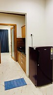 Stay 10 Parallel Apartment Hotel