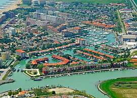 Caorle Apartment by Adriatic Sea