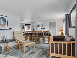 5 Star Holiday Home in Lokken